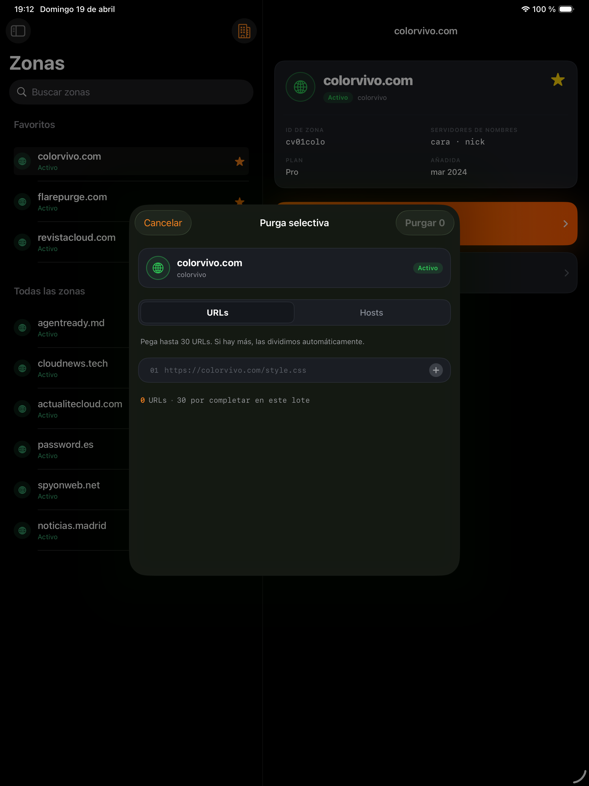 Pega hasta 30 URLs u hostnames. Lotes automáticos.